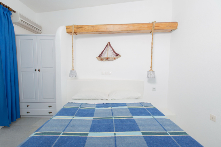 Bedroom 4, Astra Studios, South Aegean