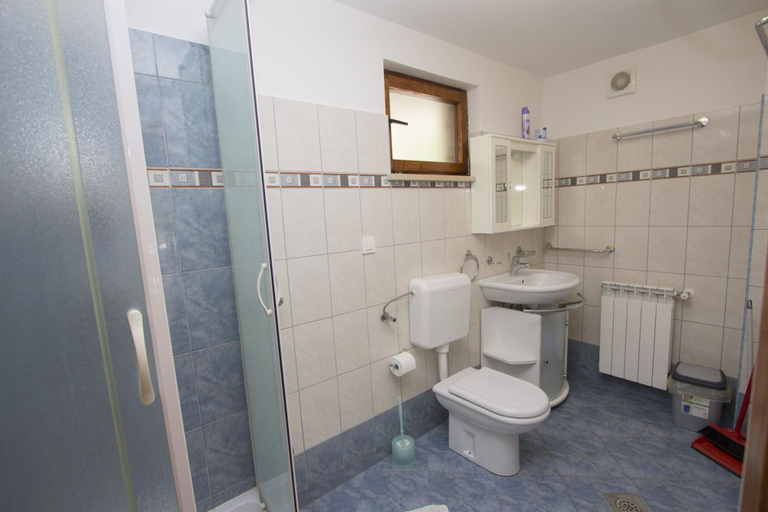 Bathroom 3, Apartments Rajci, Rovinj