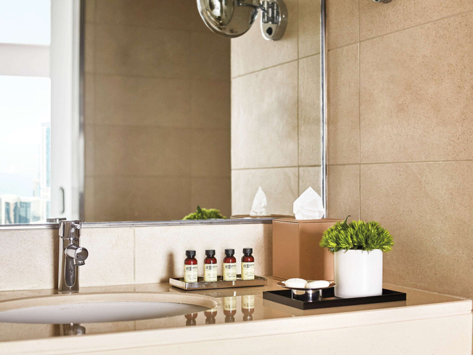 Bathroom 11
