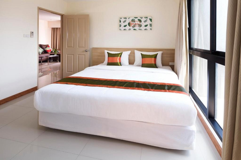 Bedroom 4, The Plimplace Hotel, Chatuchak