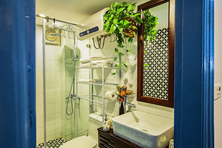 Bathroom 5, Maison d'Orient Hotel, Hoàn Kiếm