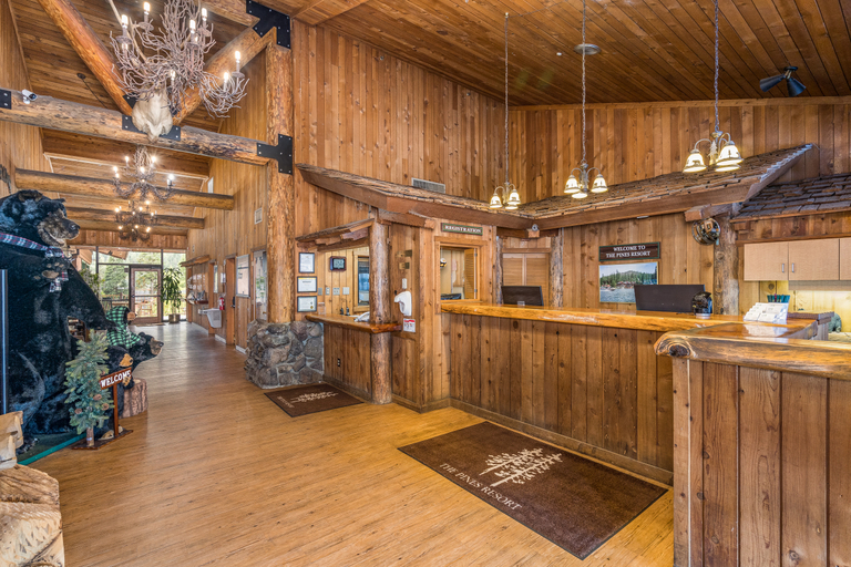 Public Area 3, The Pines Resort, Madera