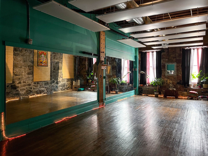 Sport & Beauty 5, The Oliver Inn | Duluth Hotel Near Canal Park, Saint Louis