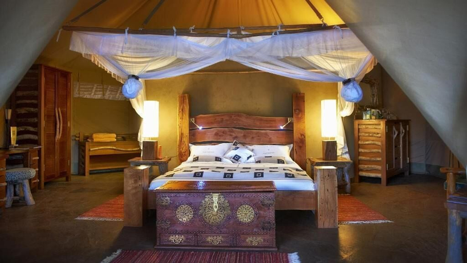 Bedroom 5, Severin Safari Camp, Voi