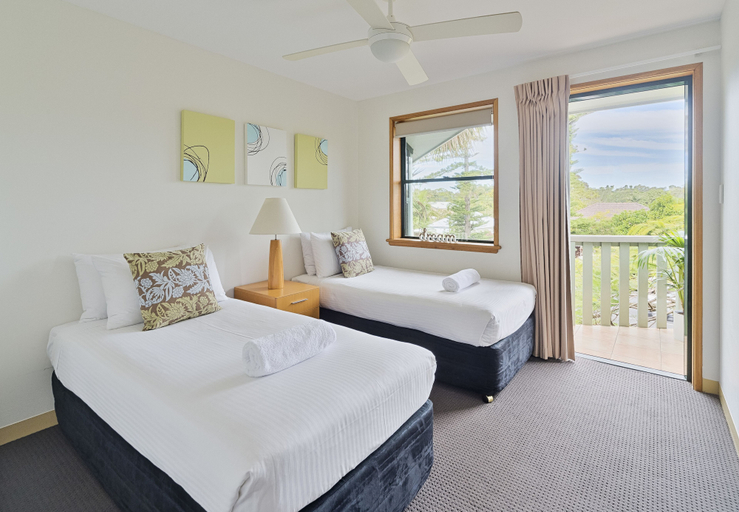 Bedroom 3, Crest Apartments Byron Bay, Byron