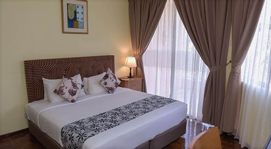 Bedroom 13
