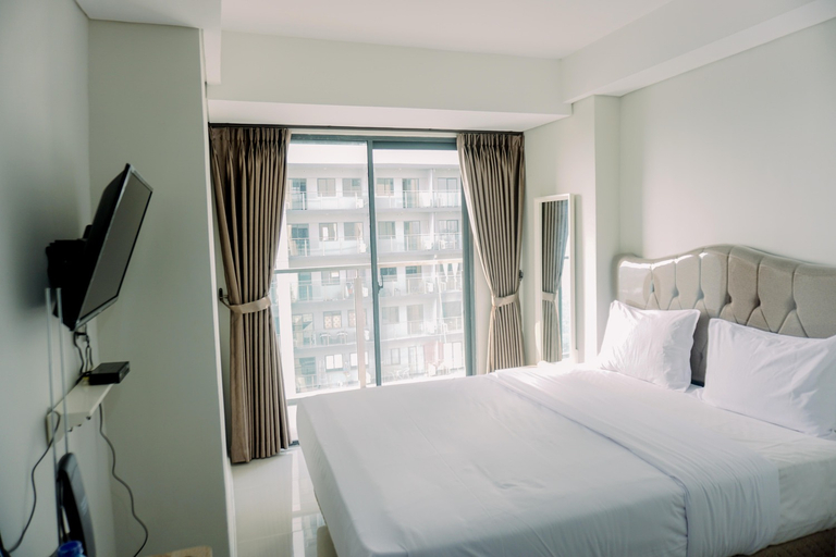 Bedroom 2, Pleasurable and Tidy Studio Daan Mogot City Apartment By Travelio, Jakarta Barat