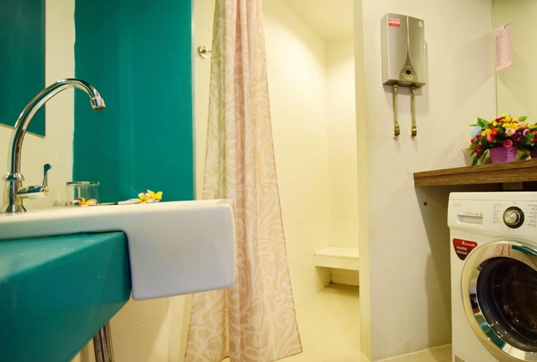 Bathroom 3, Franjipani Resort Hua Hin, Hua Hin