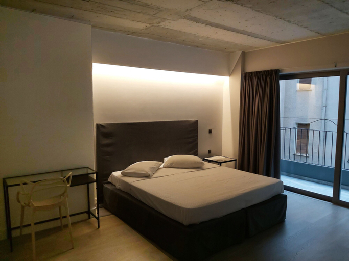Bedroom 2, The Link Athens, Attica