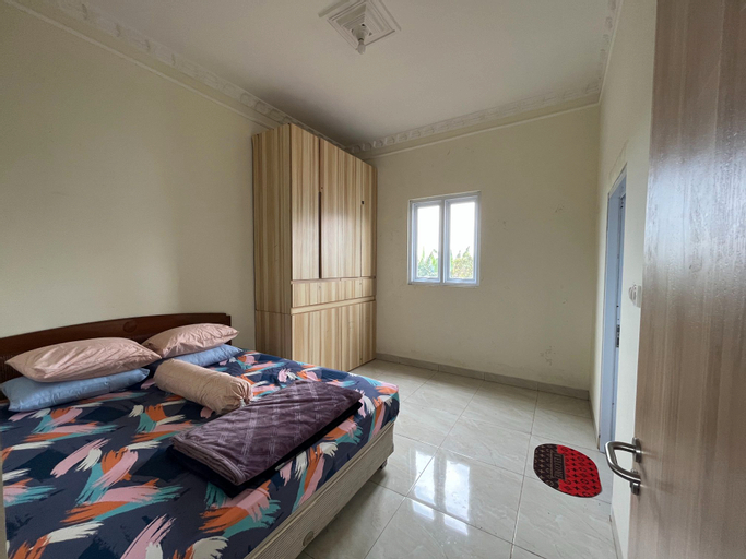 Bedroom 26