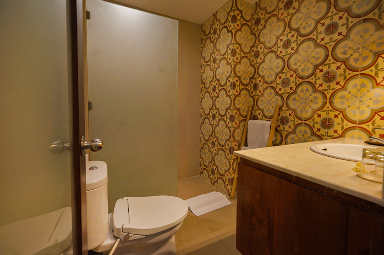 Bathroom 3