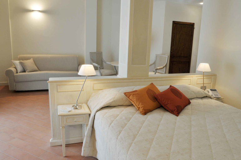 Bedroom 12