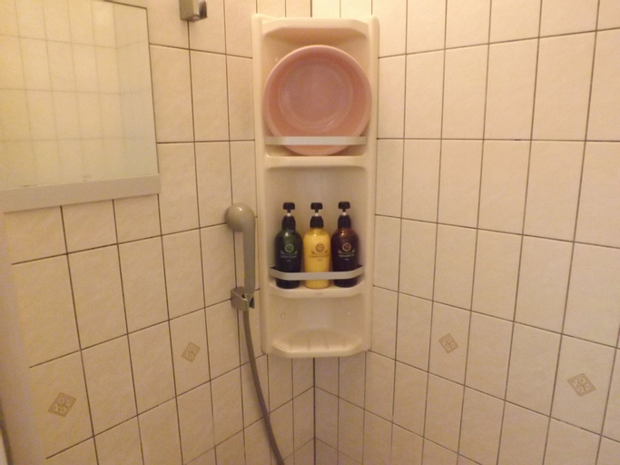 Bathroom 21