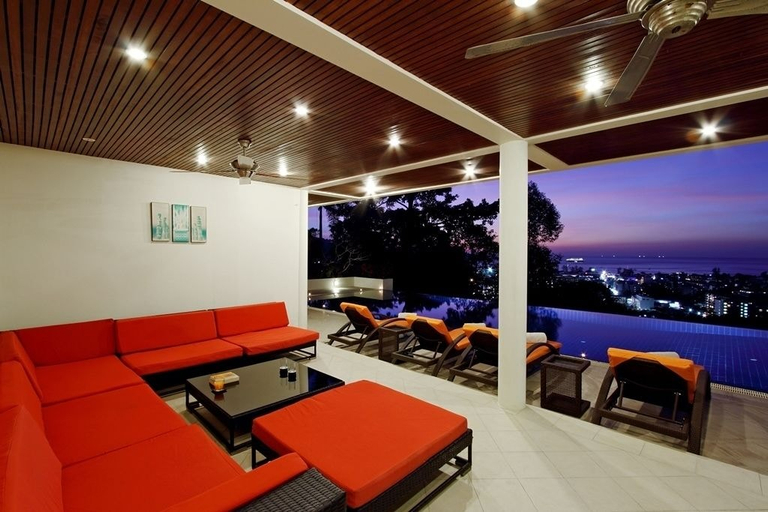 Food & Drinks 4, Patong Hill Estate 8, Phuket Island