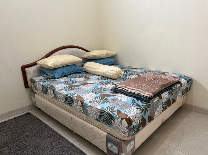 Bedroom 12