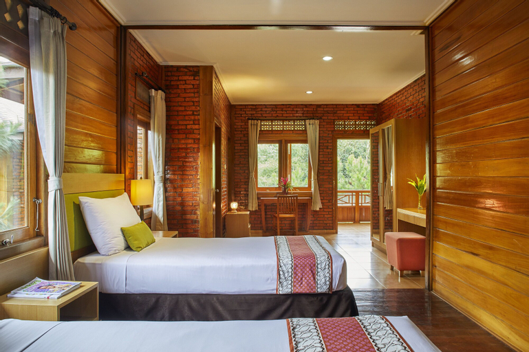 Bedroom 23