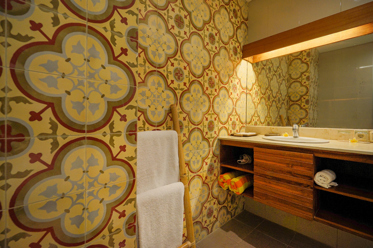 Bathroom 2