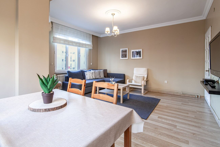Others 3, Lovely and Comfortable Home in Sisli, Beşiktaş
