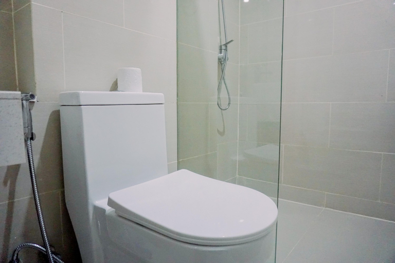 Bedroom 5, Pleasurable and Tidy Studio Daan Mogot City Apartment By Travelio, West Jakarta