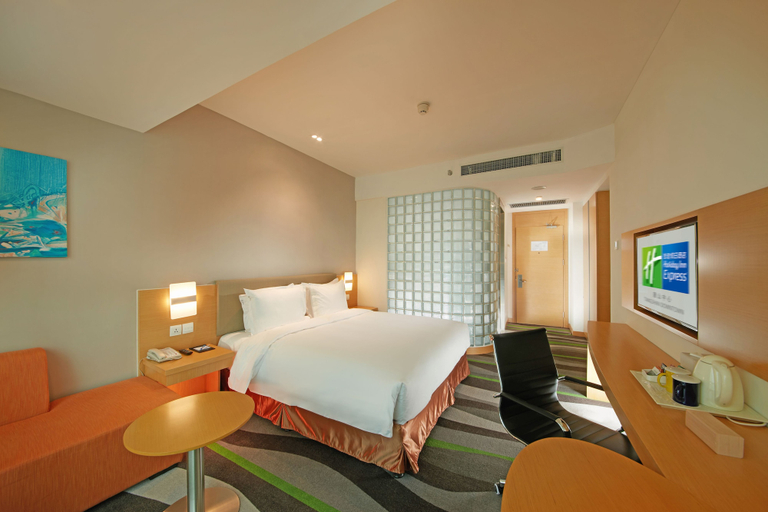 Bedroom 2, Holiday Inn Express TANGSHAN DOWNTOWN by IHG, Tangshan