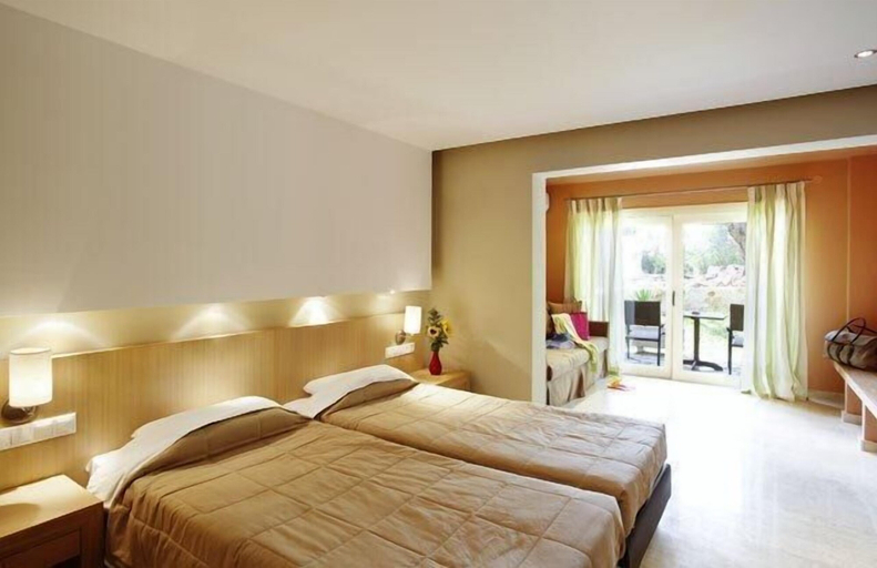 Bedroom 3, Astoria Hotel, Thessaly