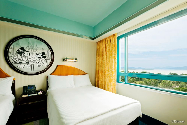 Bedroom 4, Disney's Hollywood Hotel, New Territories