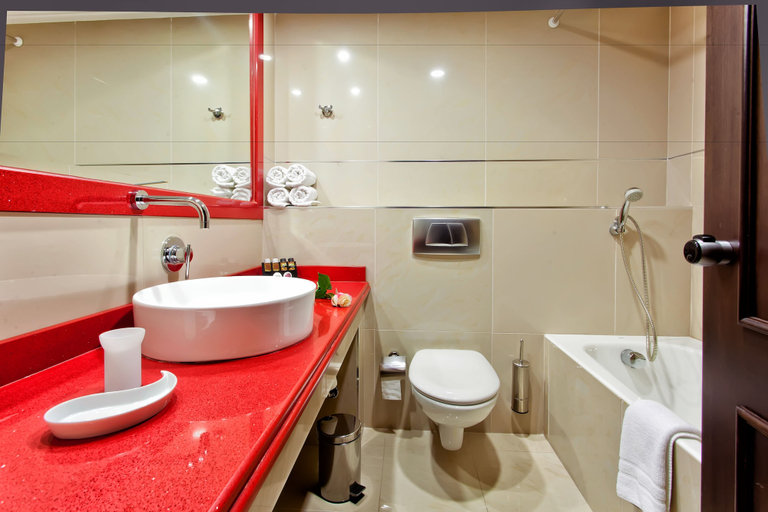 Bathroom 5, Kouros, East Macedonia and Thrace