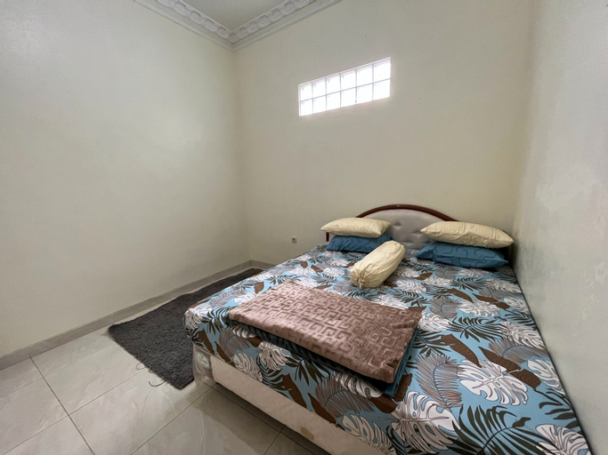 Bedroom 15