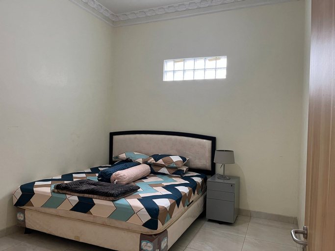 Bedroom 23