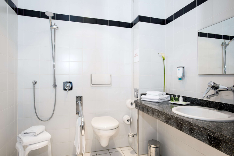 Bathroom 5