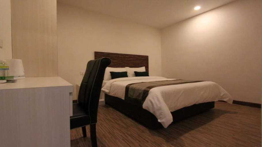 Molek Garden Hotel Room Type - Superior Queen (No Window)