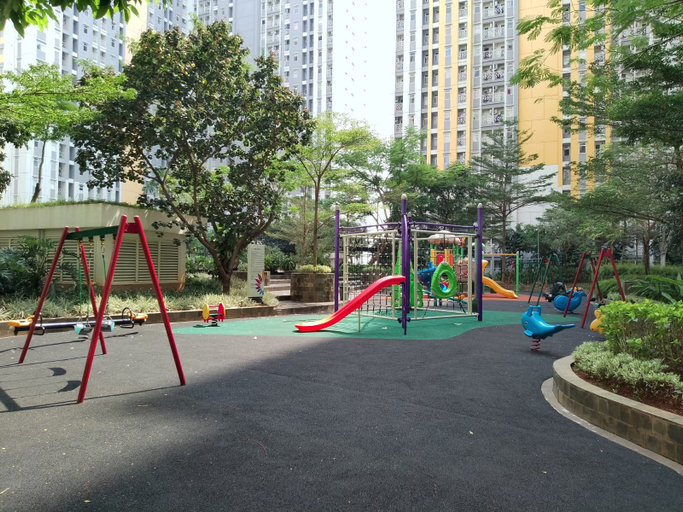 Family & Kids 4, Simply Rooms Studio at Springlake Apartment Summarecon, Bekasi
