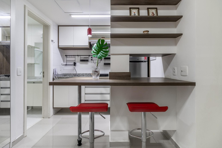 Room 2, Av0108 in S o Paulo, São Paulo