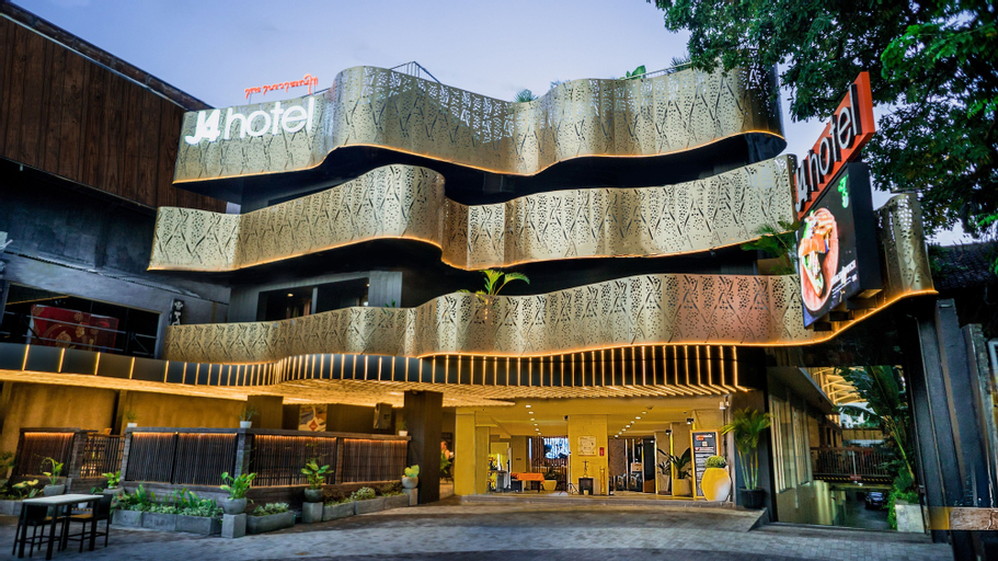 J4 Hotels Legian, Badung