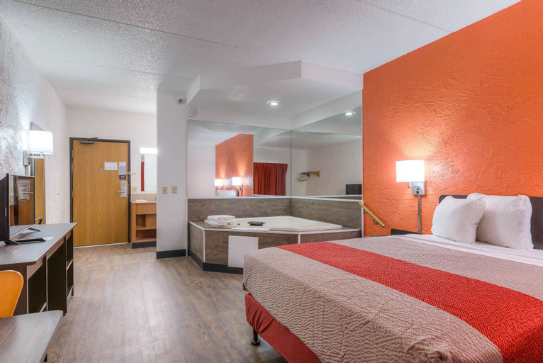 Bedroom 11