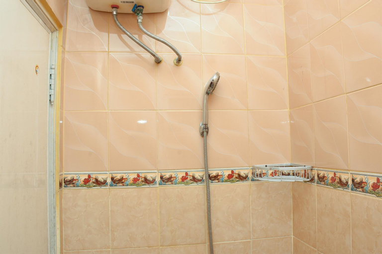 Bathroom 4