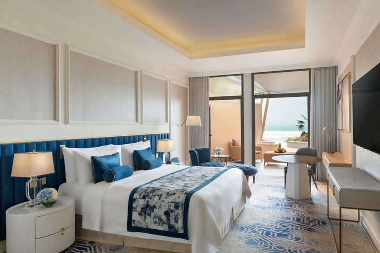 The St. Regis Doha - Bedroom