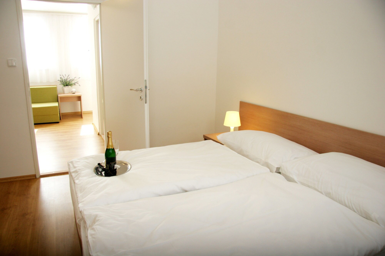 Bedroom 2, Hotel Rozálka, Pezinok