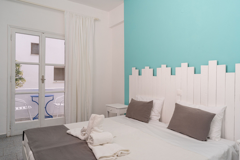 Bedroom 3, Ikaros Hotel, South Aegean