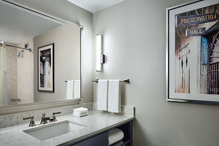 Bathroom 4, Hilton New Orleans Airport, Jefferson