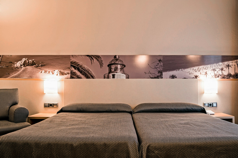 Bedroom 3, Hotel Bernat II, Barcelona