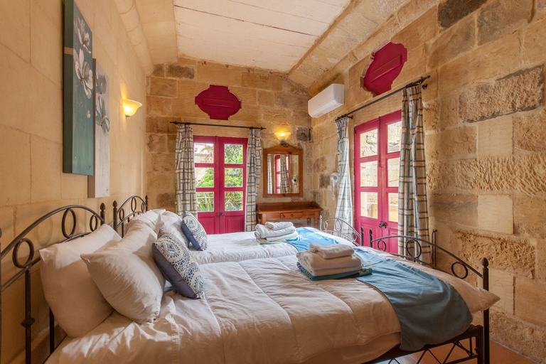 Bedroom 3, Gozitan Farmhouse Pool and Jacuzzi - PP 2