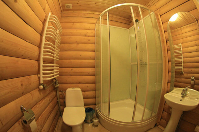 Bathroom, Charda Hotel, Iaremchans'ka