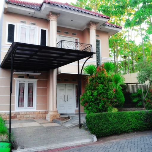 villa chatarina, Malang