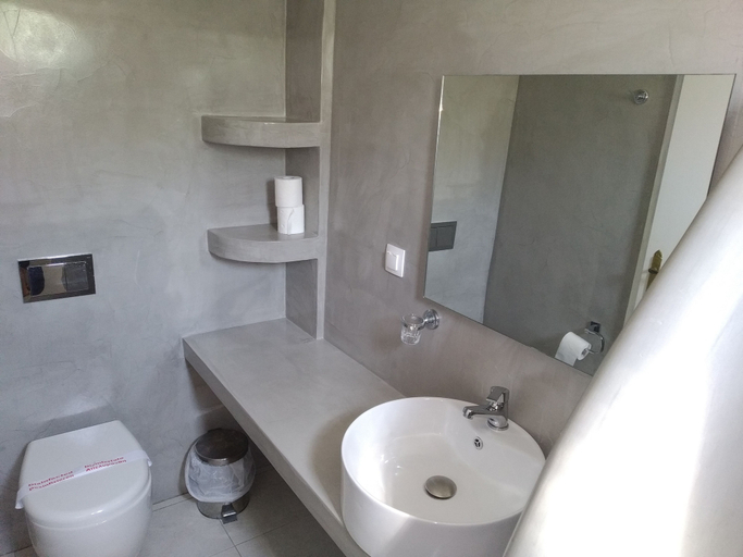 Bathroom 4, Skala Hotel, South Aegean