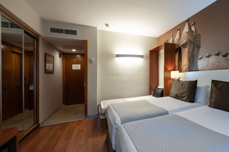 Bedroom 3, Catalonia Gracia, Barcelona