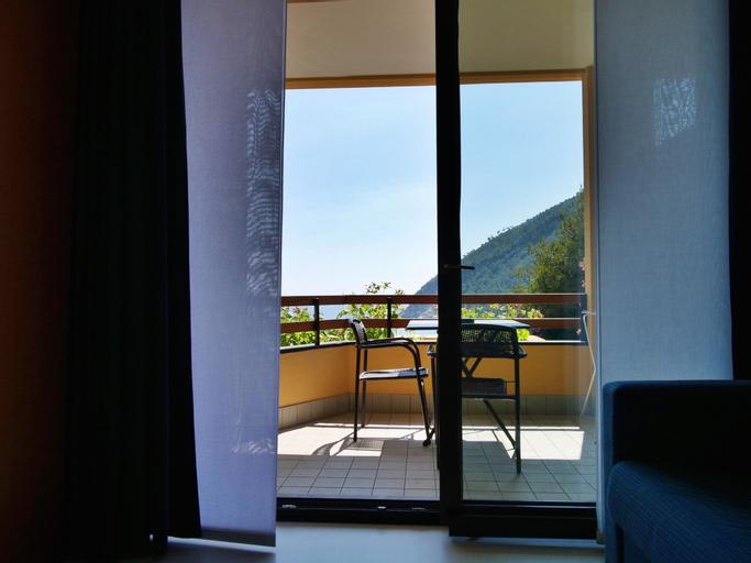 Scenery 12