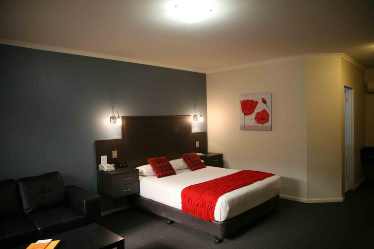 Bedroom 3, ibis Styles Adelaide Manor, Adelaide