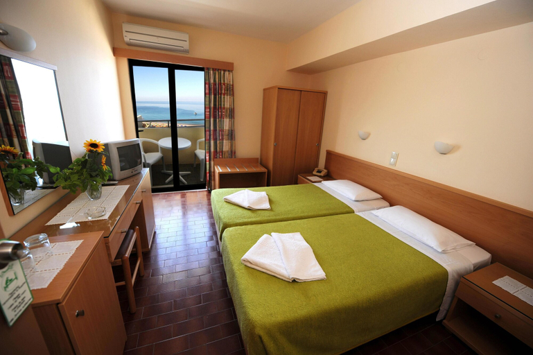 Bedroom 4, Nafsika Hotel, South Aegean
