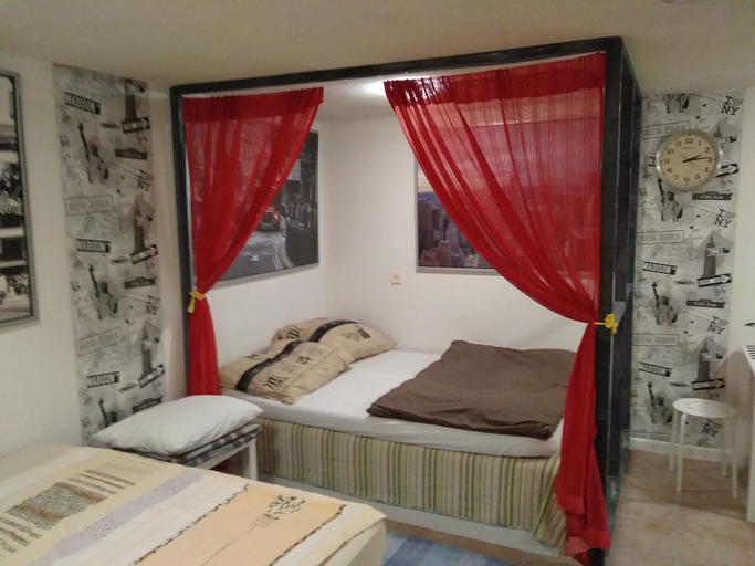 Bedroom 1, Apartament w Centrum Noclegi Płock, Płock City